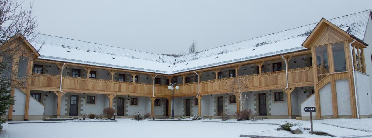 Scandinavian Village Ltd Авимор Экстерьер фото