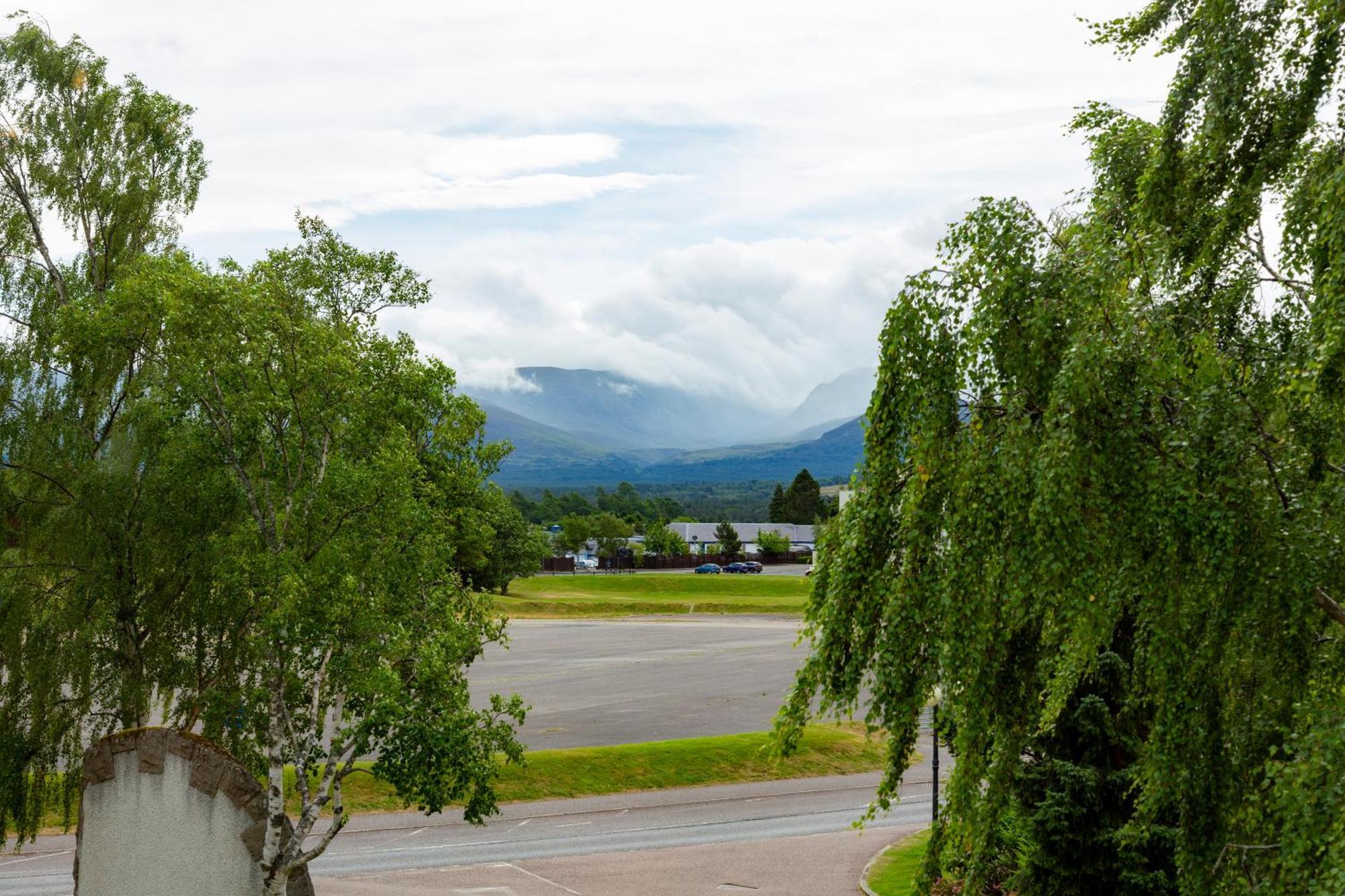 Scandinavian Village Ltd Авимор Экстерьер фото